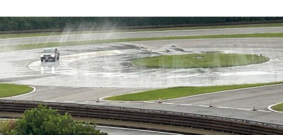 Zona Nord Ovest - Un pomeriggio al corso di guida sicura con ACI Vallelunga