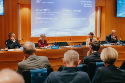 Assolombarda_ConferenzaPlastica_21Ottobre_8491.jpg