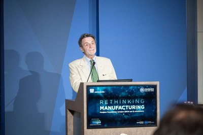 7 - 140-Assolombarda - RETHINKING MANUFACTURING-.jpg
