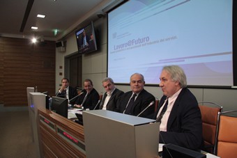 Lavorofuturo_291010_1b