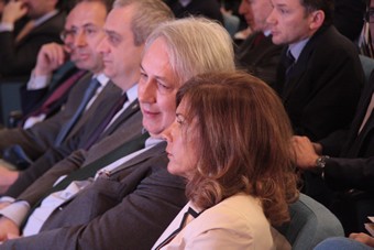 MCE2011_7b
