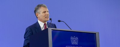 "Varare subito un tetto e un piano razionamenti Imprese, ora resistere"