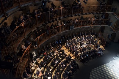 Milano, il Futuro - Il teatro