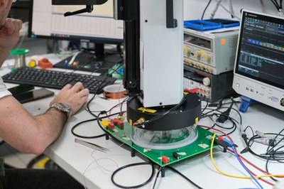 Il Presidente di Assolombarda visita Infineon Technologies Italia a Pavia
