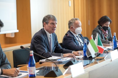 Assolombarda incontra gli Emirati Arabi - Alessandro Spada, Presidente Assolombarda - Carlo Ferro, Presidente Agenzia ICE - Veronica Squinzi, Vice Presidente Assolombarda