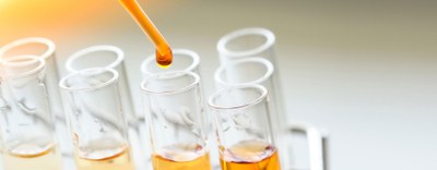 CCNL Industria chimica e chimico Farmaceutica 13.6.2022 - Incrementi del Trattamento Economico Minimo e EDR da luglio 2023